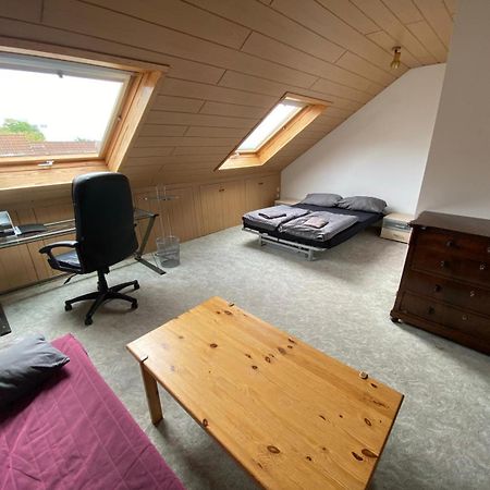 Dachgeschoss In Einem Reihenhaus Apartment Heidelberg Bagian luar foto